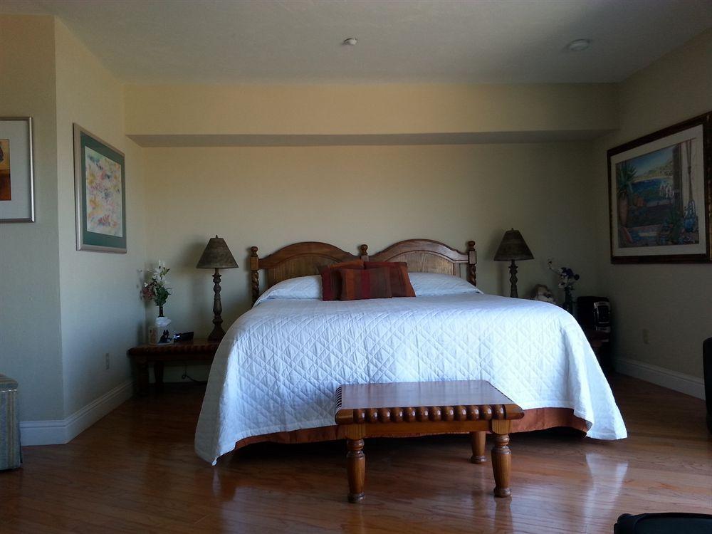 Yosemite Sierra View Bed & Breakfast Оукхърст Екстериор снимка